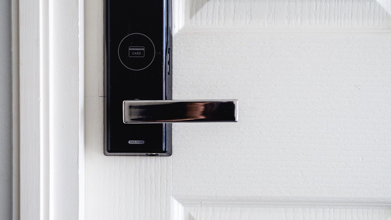 Tips for smart door locks