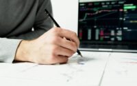 advantages of investing in digital currencies