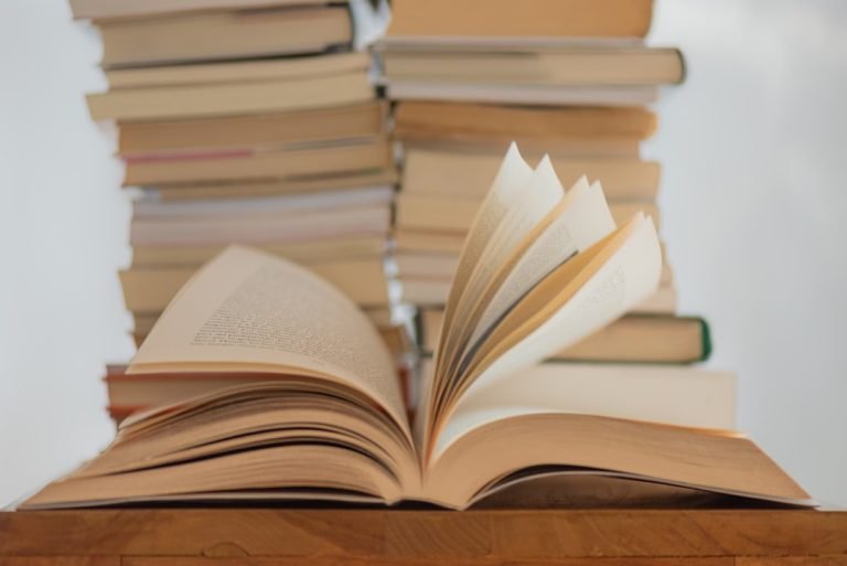 How To Create an Effective Organizational Knowledge Management Strategy